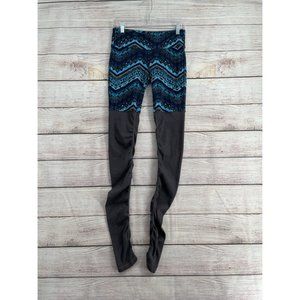 ALO Yoga Chevron Blue and Gray Leggings